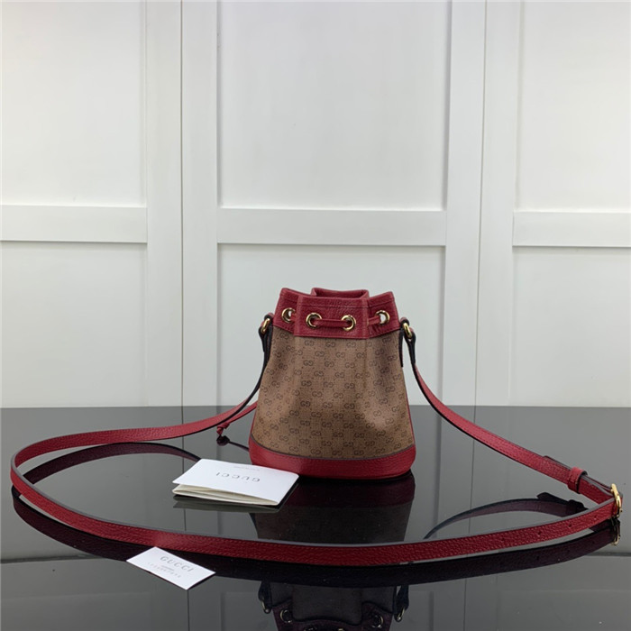 GUCCI 구찌 도라에몽 미니 버킷백