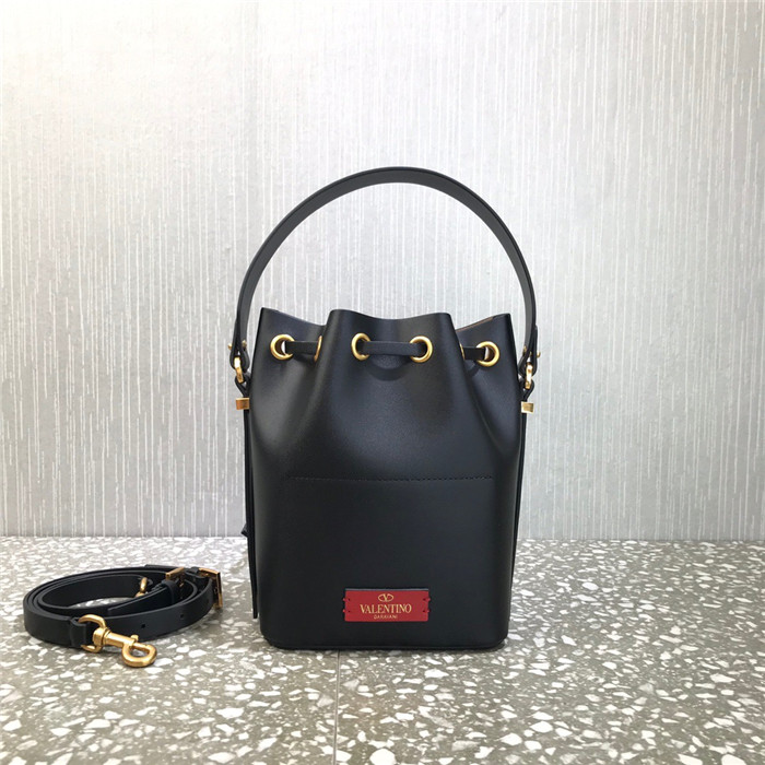 VALENTNIO    발렌티노 버킷백 V2600-2