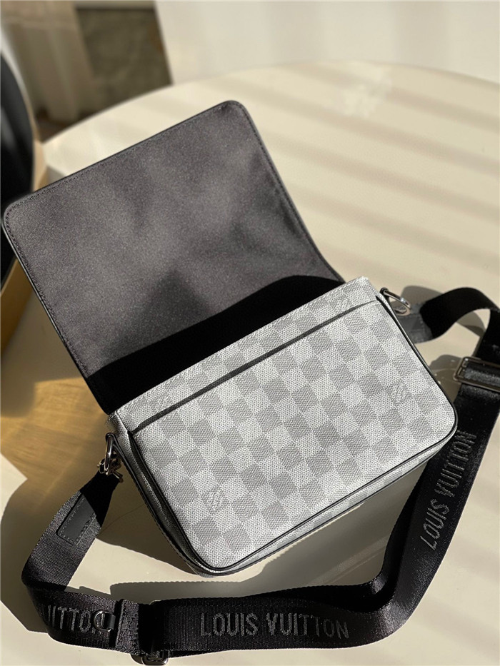 Louis Vuitton  루이비통 메신져백 N50026