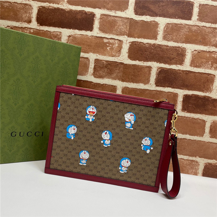 GUCCI  구찌 x 도라에몽 클러치백