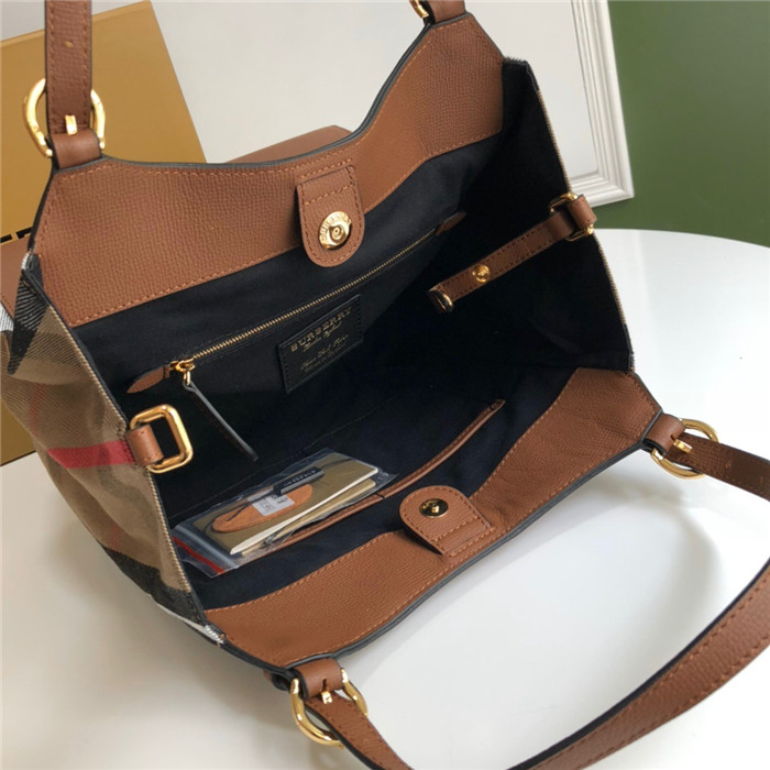 Burberry  버버리 THE CANTER 백