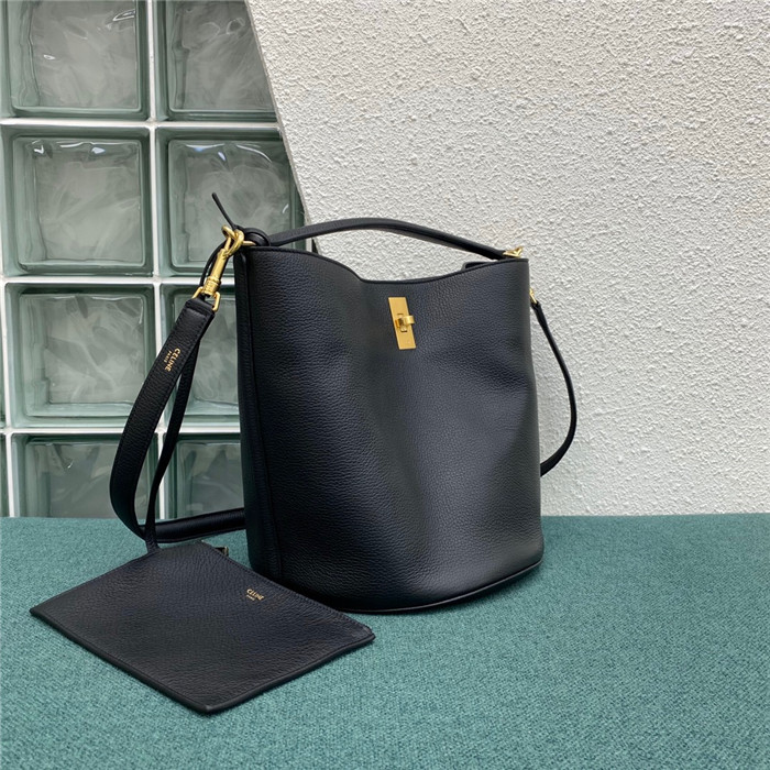 Celine 셀린느 스무스 카프스킨 버킷백