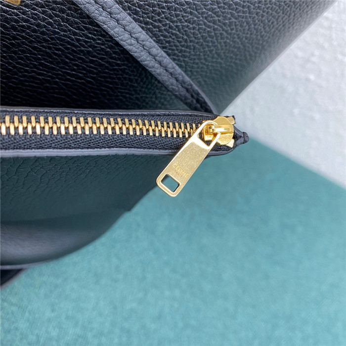Celine 셀린느 스무스 카프스킨 버킷백