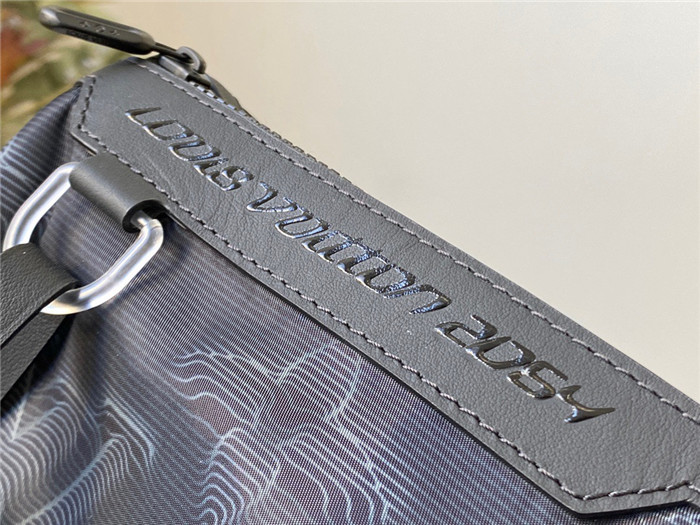 Louis Vuitton   루이비통 리버서블 키폴