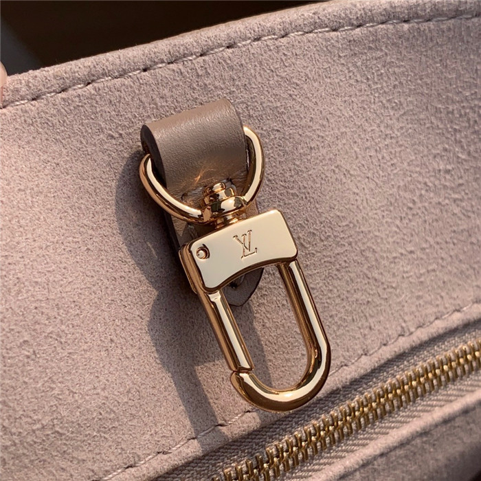  LOUIS VUITTON 루이비통 온더고 모노그램 앙프렝뜨