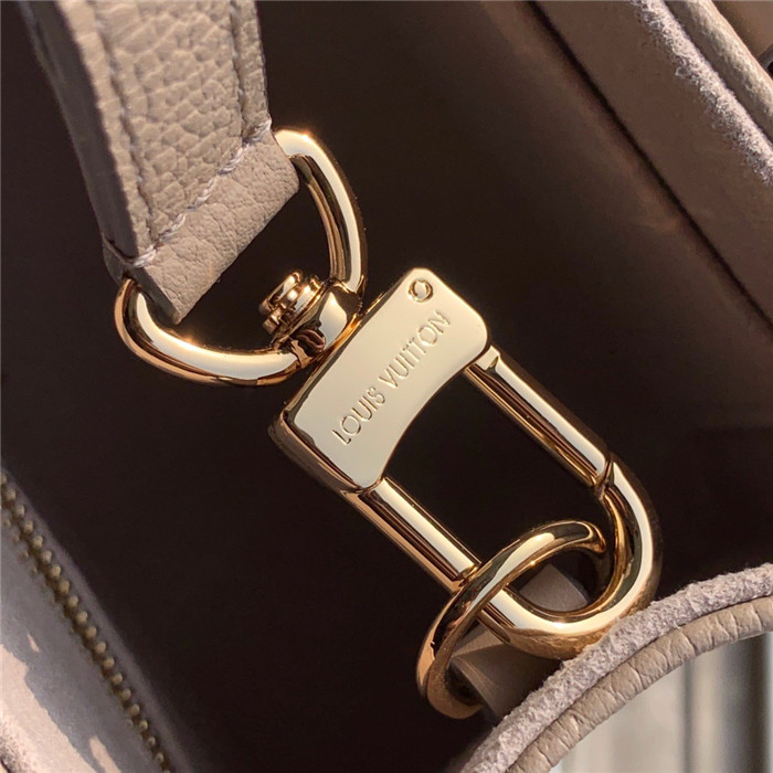  LOUIS VUITTON 루이비통 온더고 모노그램 앙프렝뜨