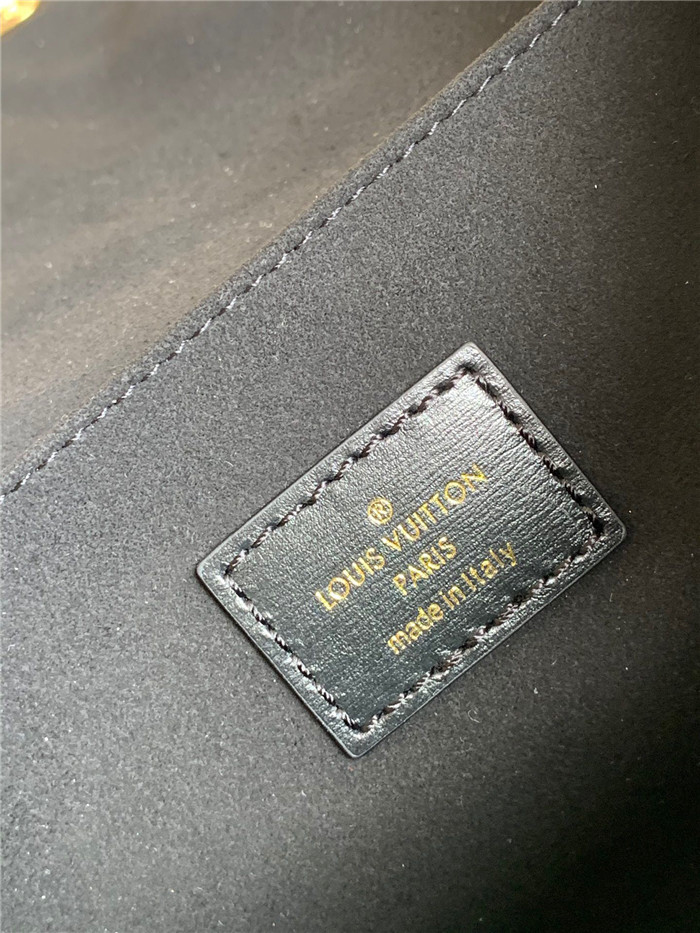 Louis Vuitton  루이비통 포쉐트 메티스