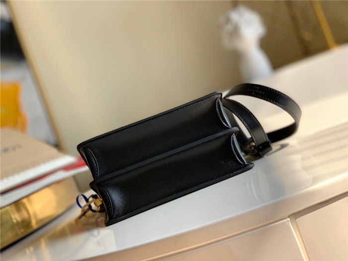 Louis Vuitton  루이비통 1854 미니 도핀
