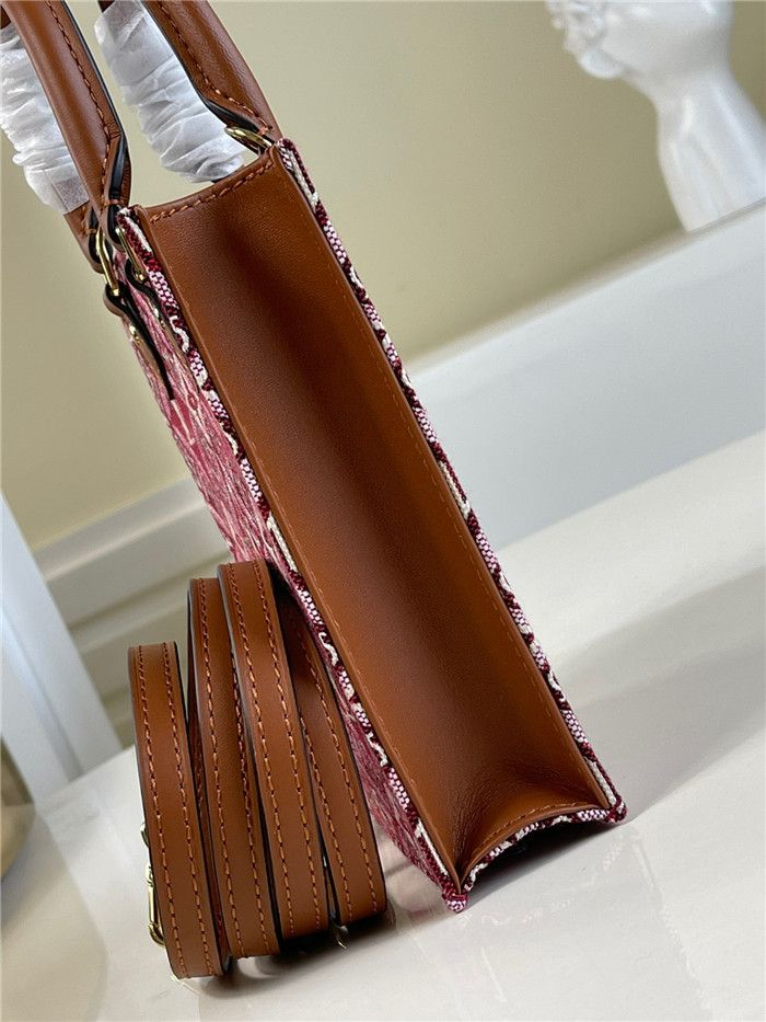 Louis Vuitton  루이비통 SINCE 1954 쁘띠 삭 플라