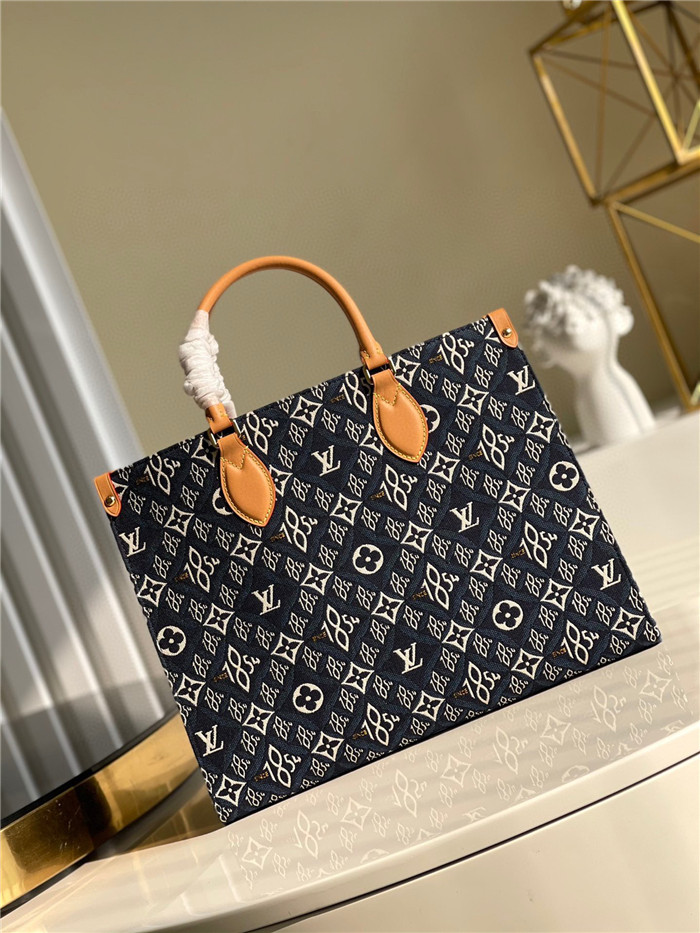 Louis Vuitton  루이비통 1854 자카드 온더고 미디엄 핸드백