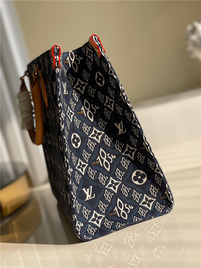 Louis Vuitton  루이비통 1854 자카드 온더고 미디엄 핸드백