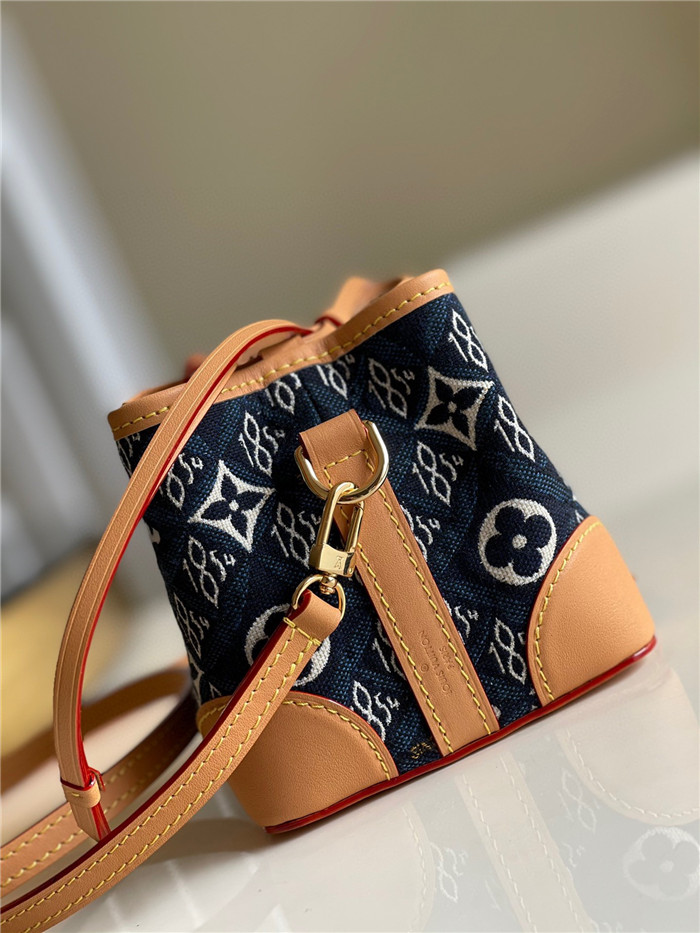 Louis Vuitton  루이비통 노에퍼스 숄더백