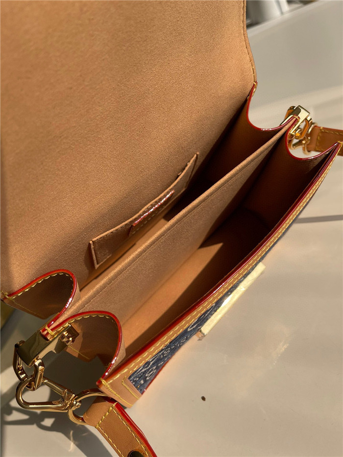 Louis Vuitton 루이비통 1854 미니 도핀