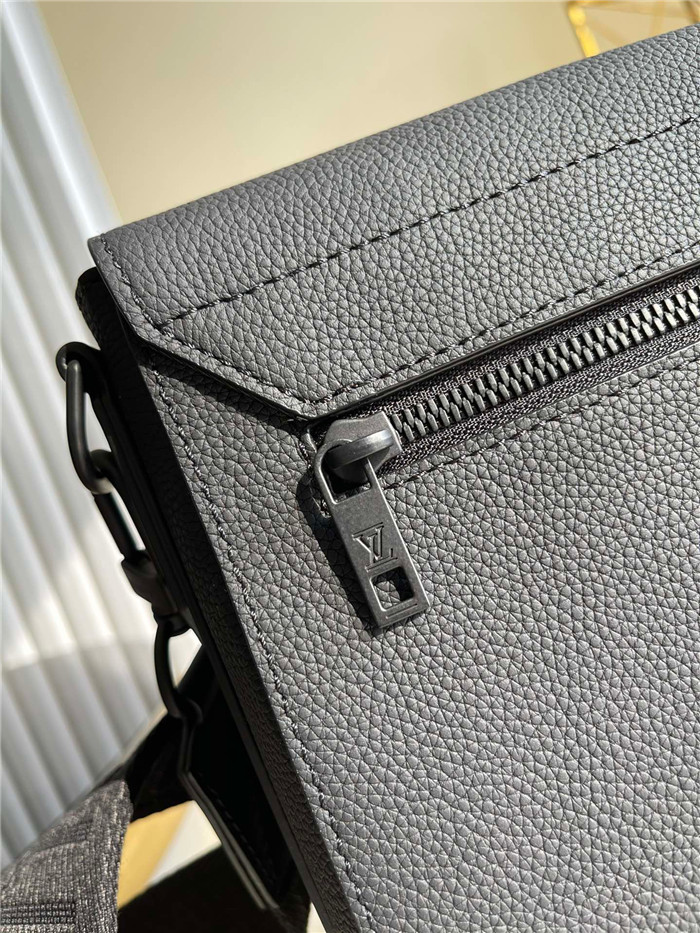 Louis Vuitton 루이비통 그레인 에어로그램 메신저백 M57080 2021/신상