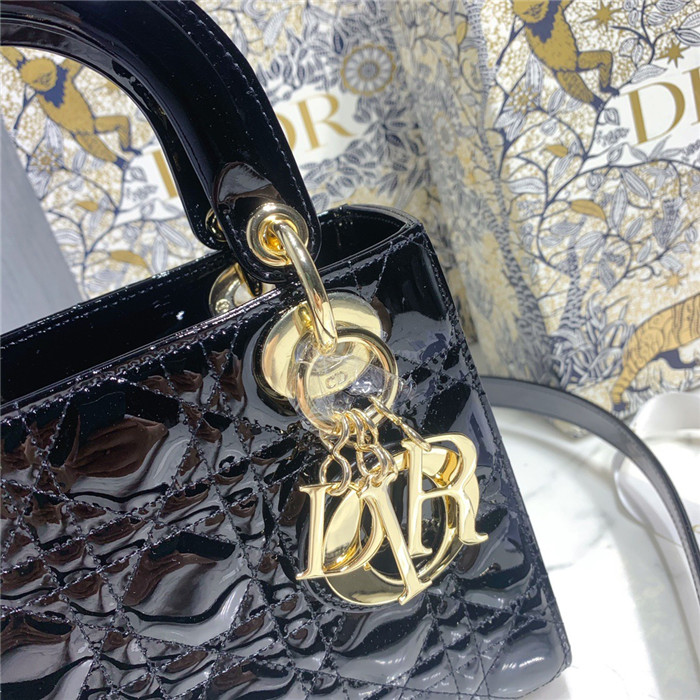 Dior 디올 레이디 20CM (에나멜) M0531