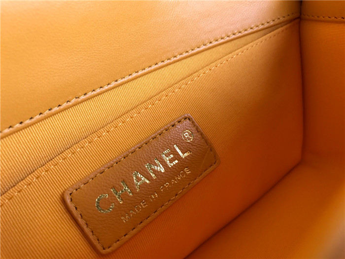 Chanel 샤넬 리보이백 25CM
