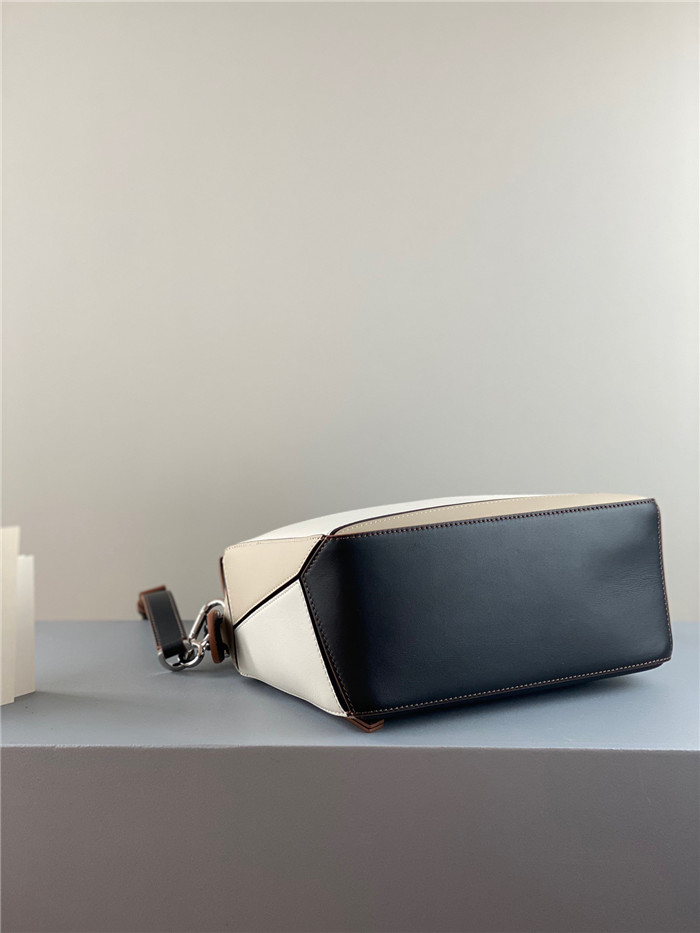 Loewe 로에베 L20105 퍼즐백 2021/신상
