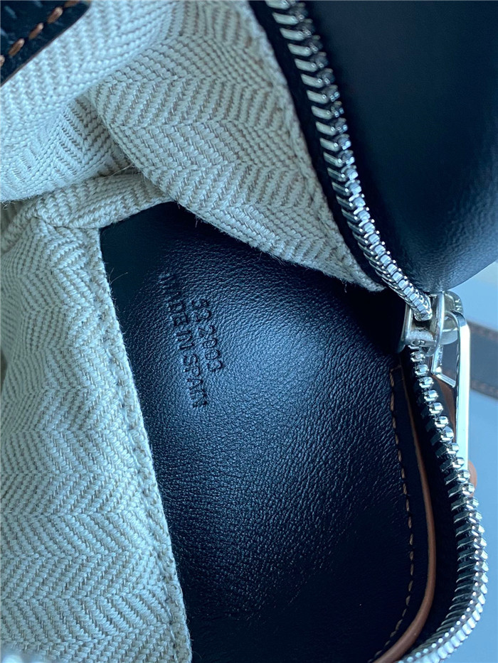 Loewe 로에베 L20105 퍼즐백 2021/신상
