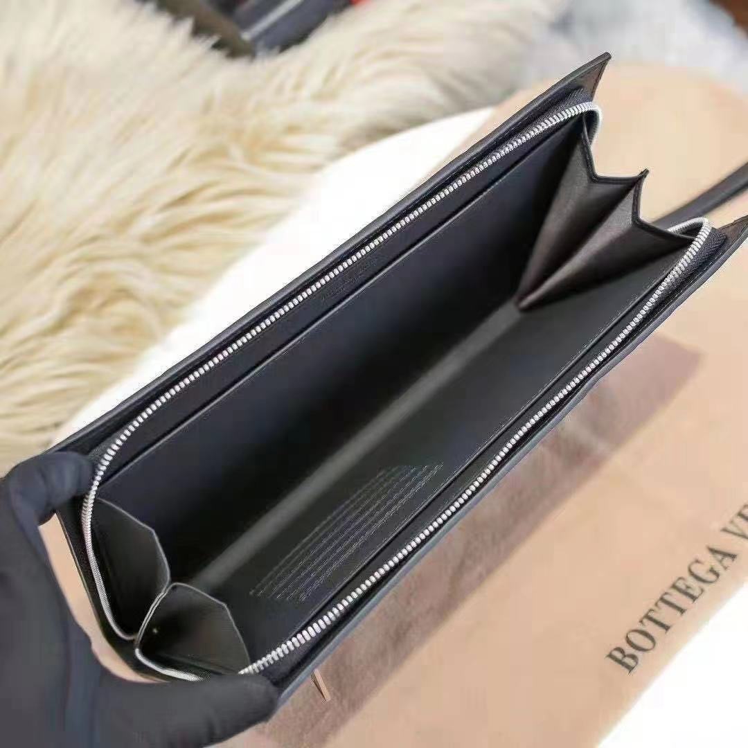  Bottega Veneta 보테가베네타 클러치 은장,블랙