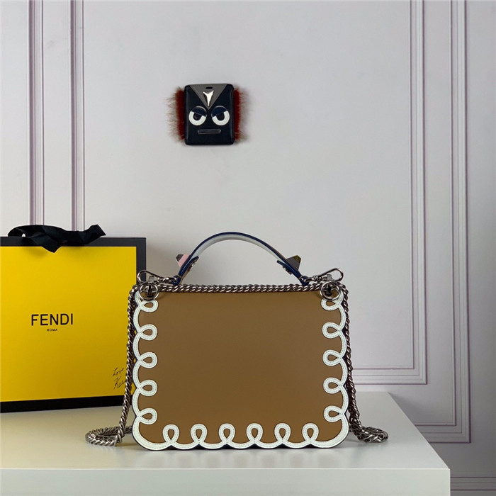 Fendi 펜디 캔아이백 F31050 2021/신상