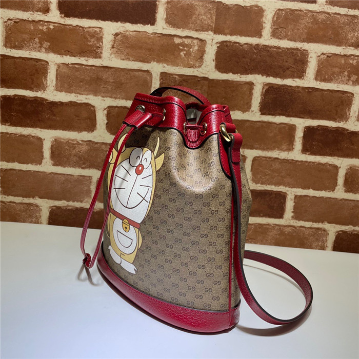 Gucci 구찌 도라에몽 스몰 버킷백 655597 2021/신상