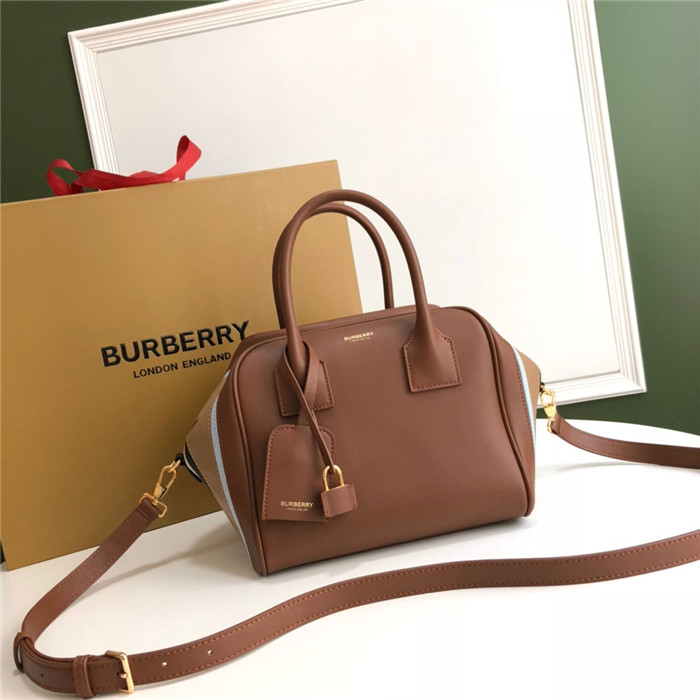 Burberry 버버리 큐브백 라지 B410770 2021/신상 (4컬러)
