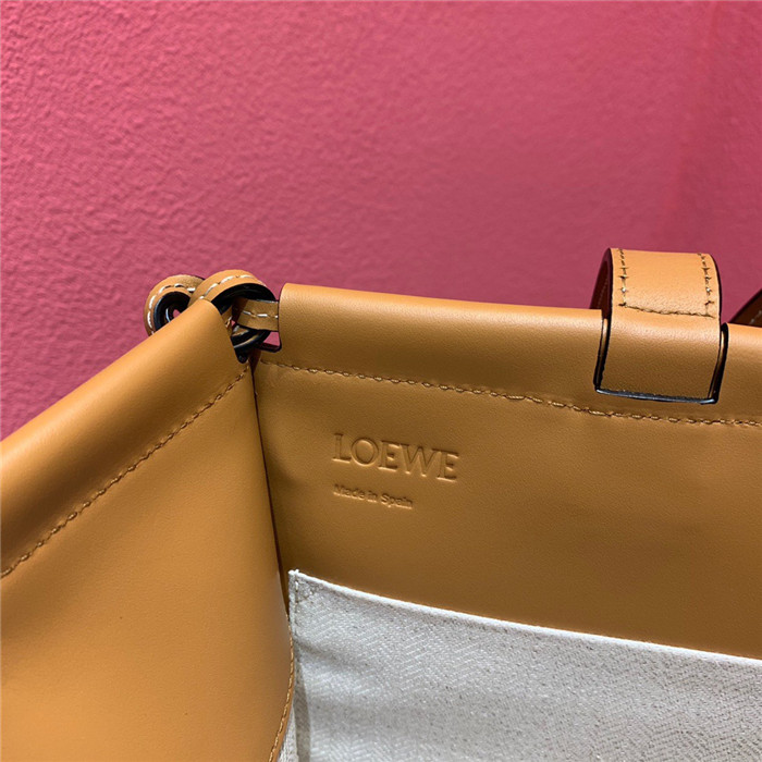 Loewe 로에베 쿠션 토트백 L00120-3 2021/신상 (2컬러)
