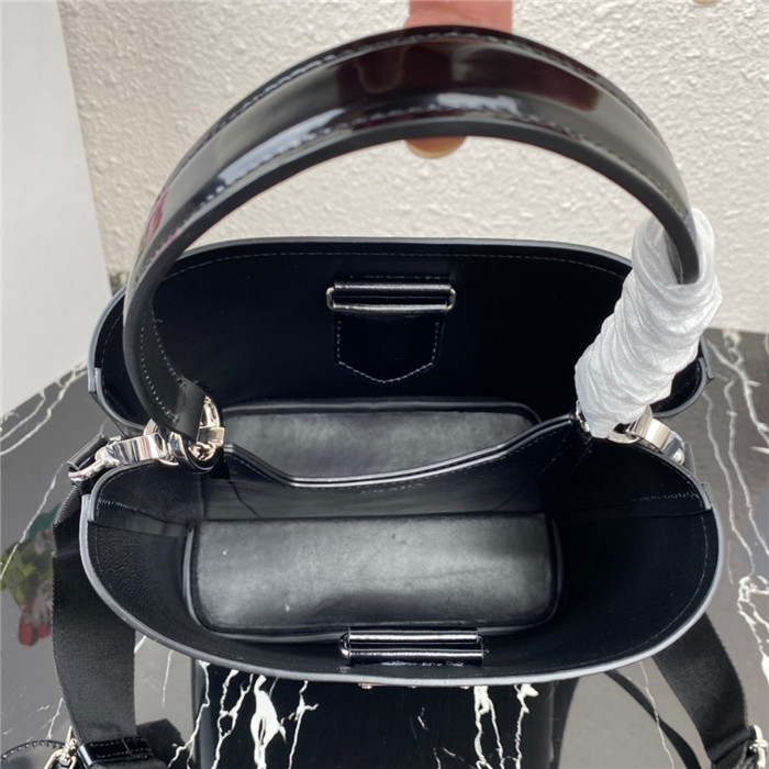 Prada 프라다 브러시드 레더 파니에백 1BA319 2021/신상