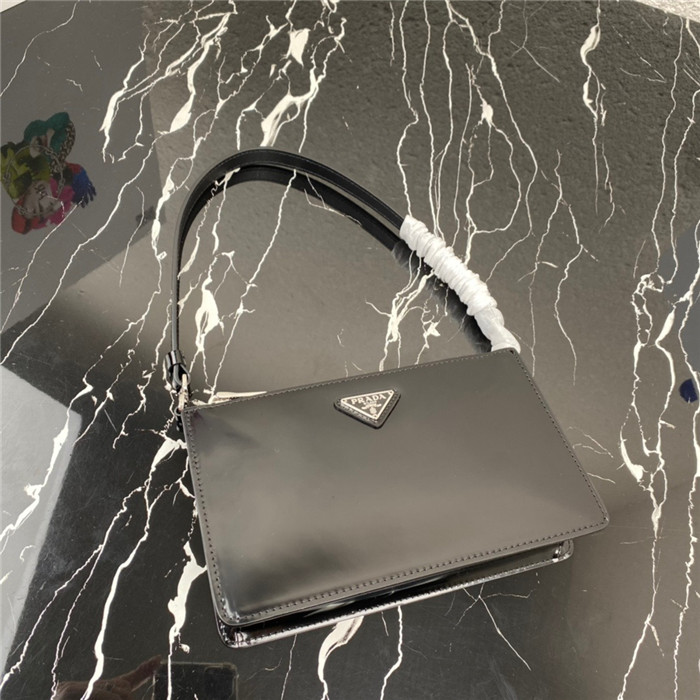 PRADA 프라다 브러시드 가죽 미니백 1BC155 /신상
