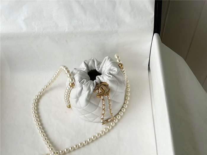 chanel  샤넬 진주 체인 드로스트링 버킷백