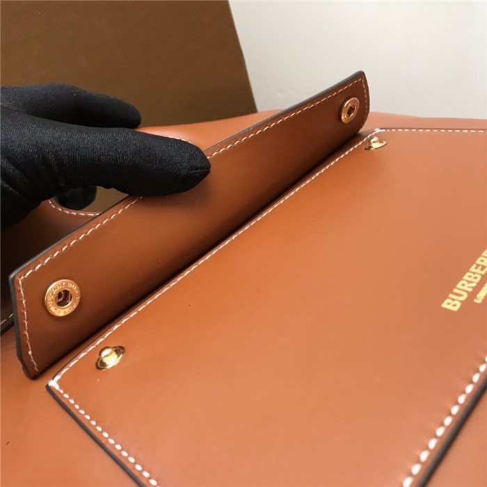 Burberry  버버리 토트백 B40801-2