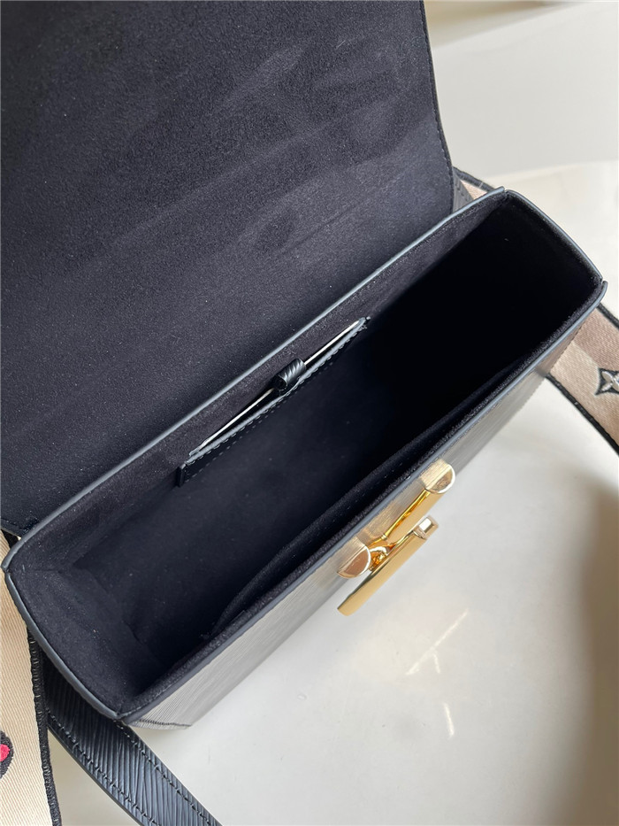 Louis Vuitton   루이비통 트위스트 MM M57505