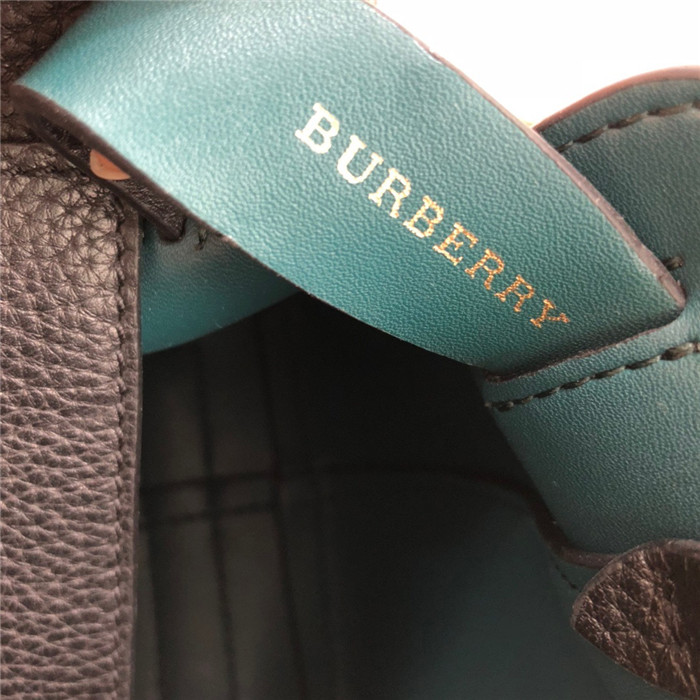 Burberry 버버리 더 벨트 미니 토트백 B62100