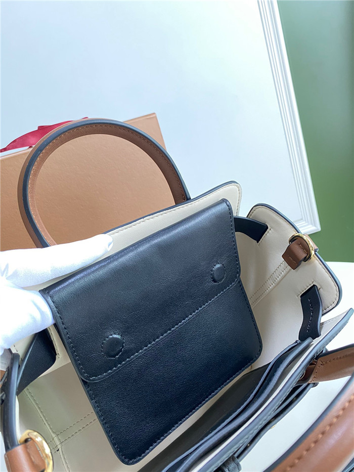 Burberry  버버리 더 벨트 미니 토트백 B62101