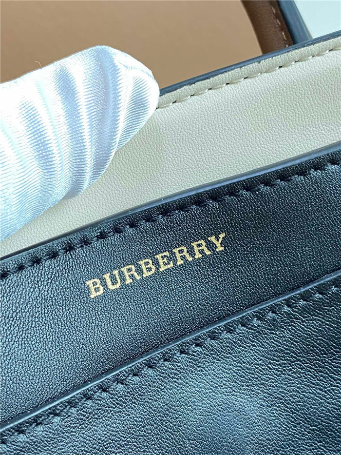 Burberry  버버리 더 벨트 미니 토트백 B62101