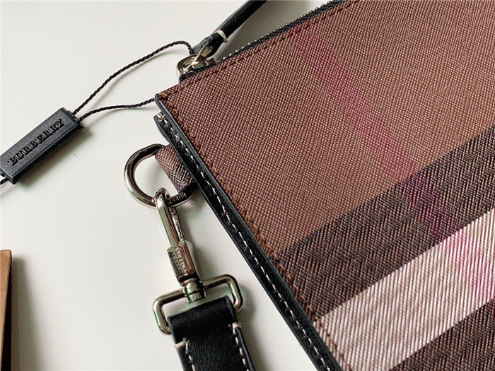 Burberry  버버리 클러치 백 B61010