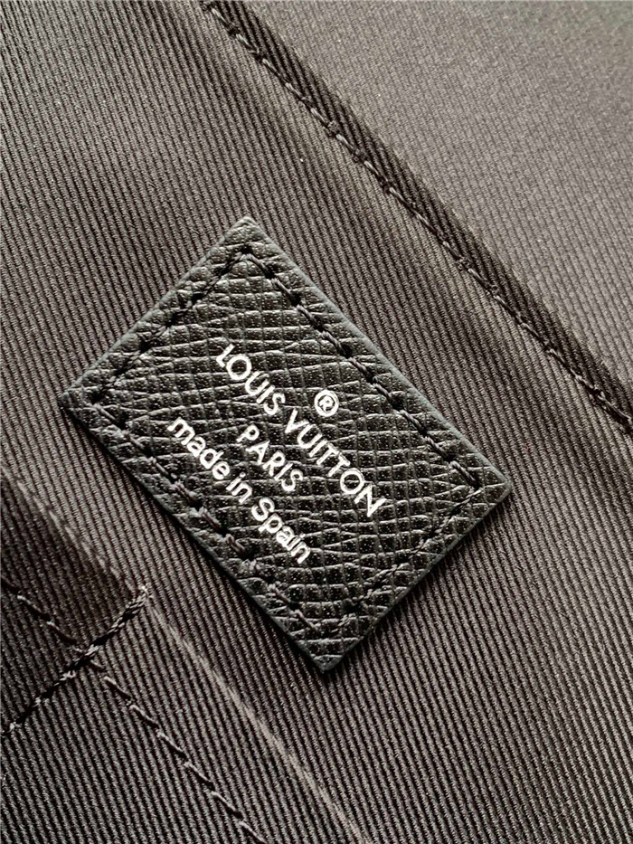 Louis Vuitton 루이비통 뉴 메신저백 M30746