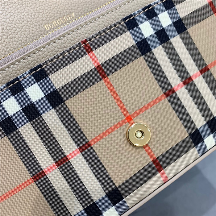 Burberry 버버리 노트 크로스백 B80190