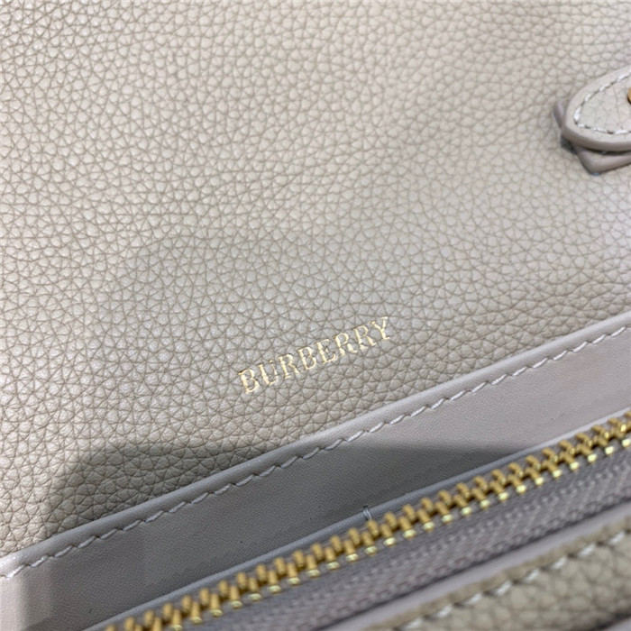 Burberry 버버리 노트 크로스백 B80190