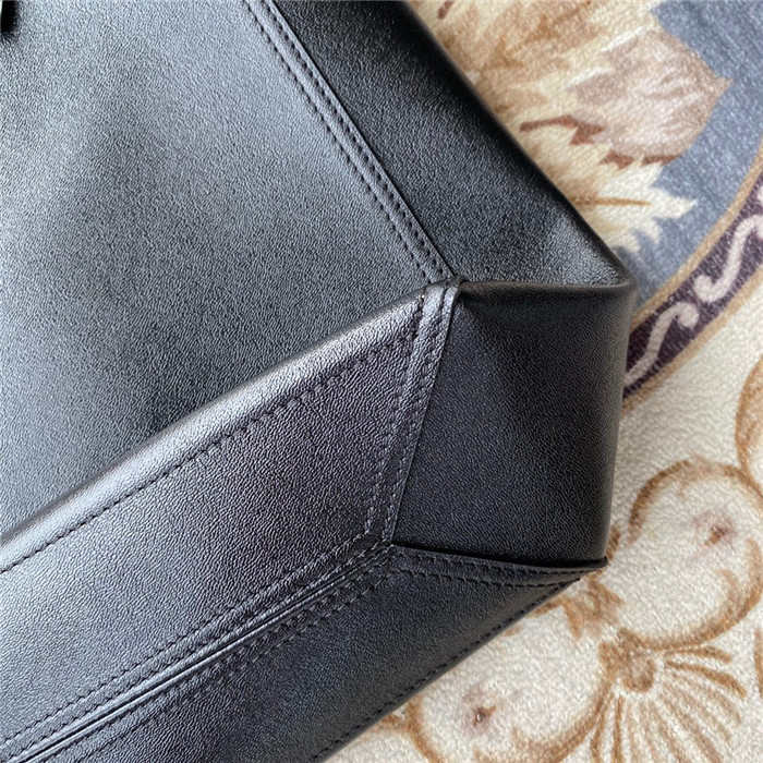 GUCCI 구찌 더블 G 디테일 미듐 토트백 649577