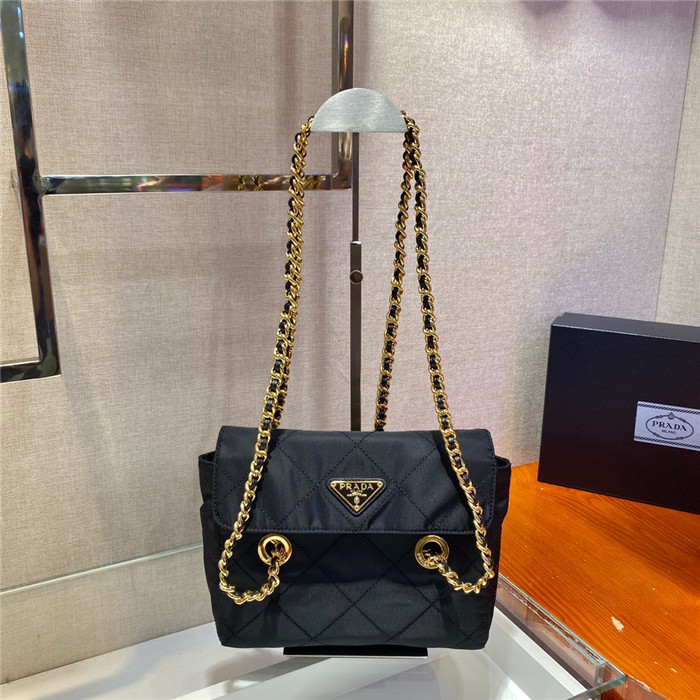 PRADA 프라다 크로스백 22CM 1BD625