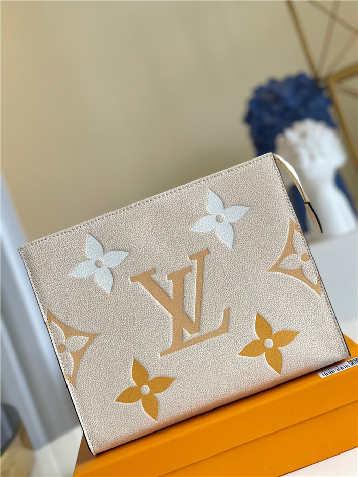 Louis Vuitton 루이비통 바이 더 풀 토일레트리 파우치 26 M80504 2021/신상