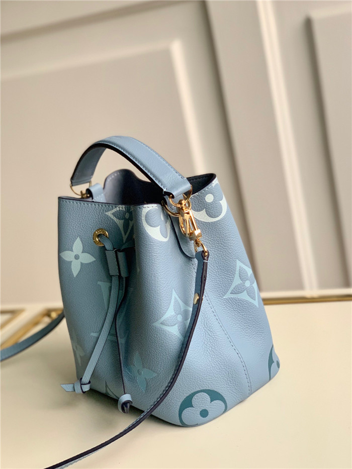 Louis Vuitton 루이비통 네오노에 썸머블루 BB M45709
