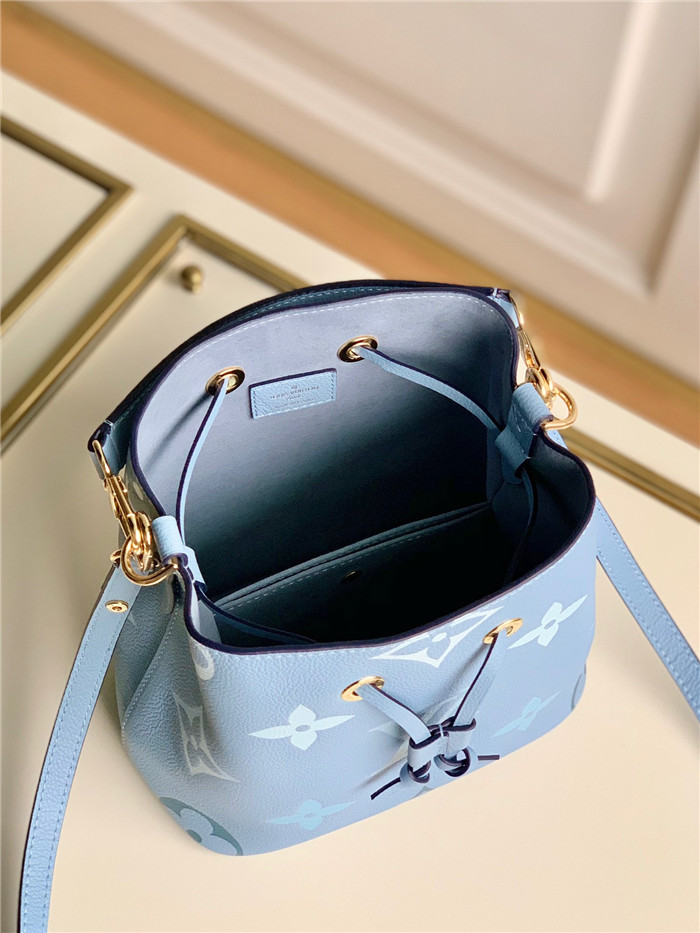 Louis Vuitton 루이비통 네오노에 썸머블루 BB M45709