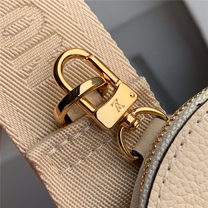 Louis Vuitton 루이비통 빠삐용 BB M4570