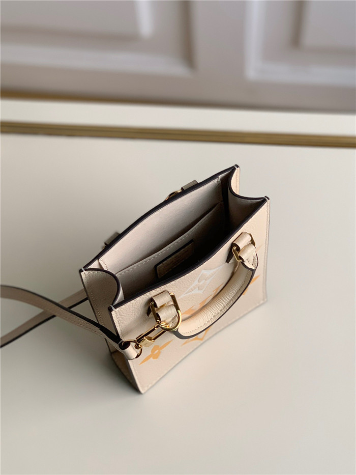 Louis Vuitton 루이비통 쁘띠 삭 플라 M80449