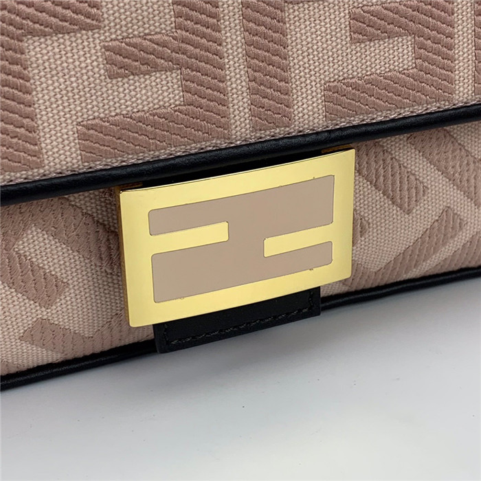 Fendi 펜디 아이코닉 바게트백 F94108