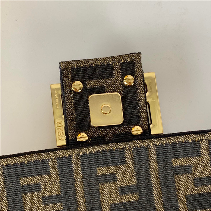 Fendi  펜디 아이코닉 바게트백 F94109