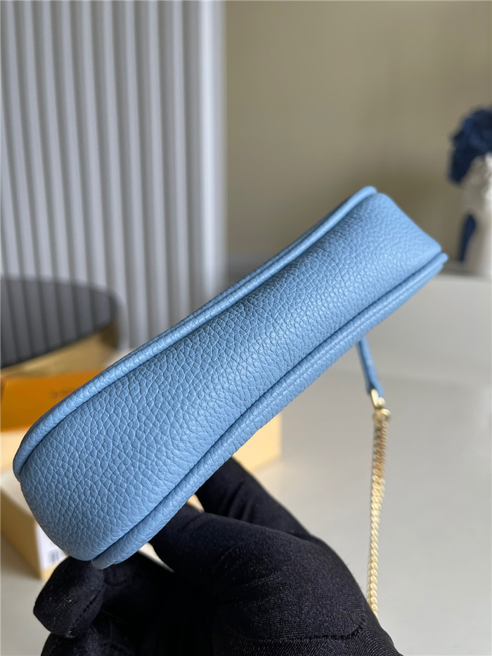 Louis Vuitton  루이비통 앙프렝뜨 가죽 포쉐트 악세수아 M8050