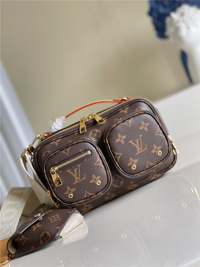 Louis Vuitton 루이비통 유틸리티 크로스바디백 M804